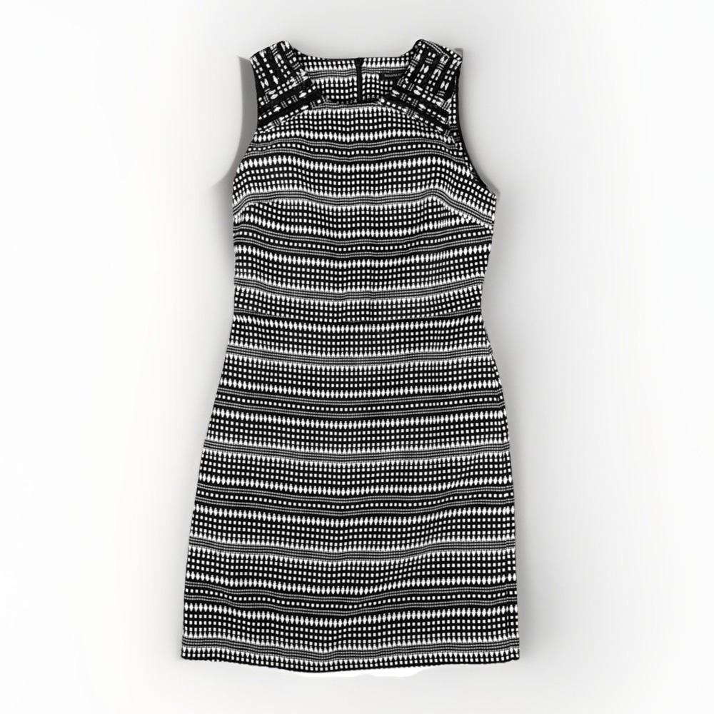 Banana Republic Woven Knit Sleeveless Midi Dress Size 6 White Black Mesh Cutout